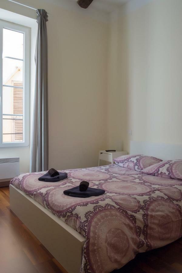 Magnifiques Appartements au coeur du Vieux Nice Extérieur photo